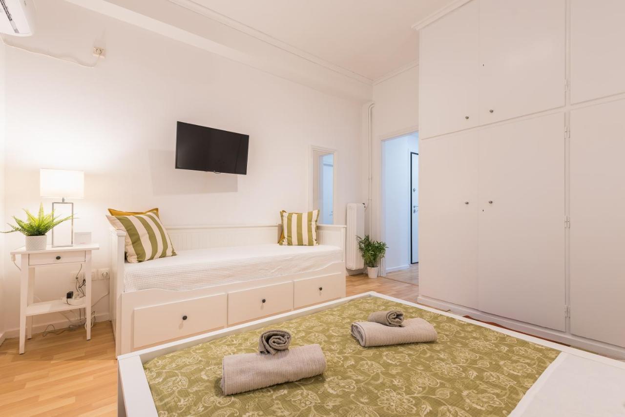 Apartment At Megaro Mousikis St Semi Basement 1Bed 2 Pers Athen Exterior foto