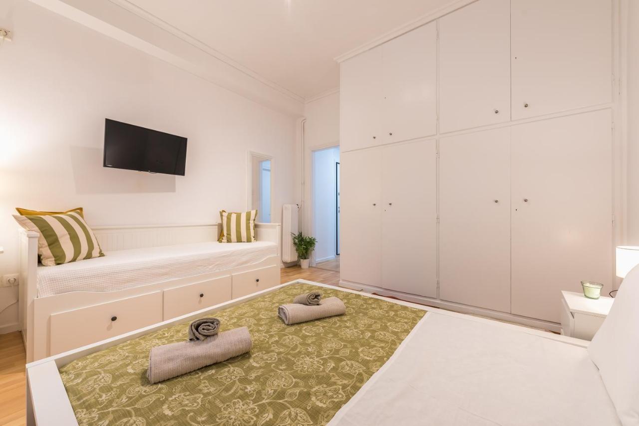 Apartment At Megaro Mousikis St Semi Basement 1Bed 2 Pers Athen Exterior foto